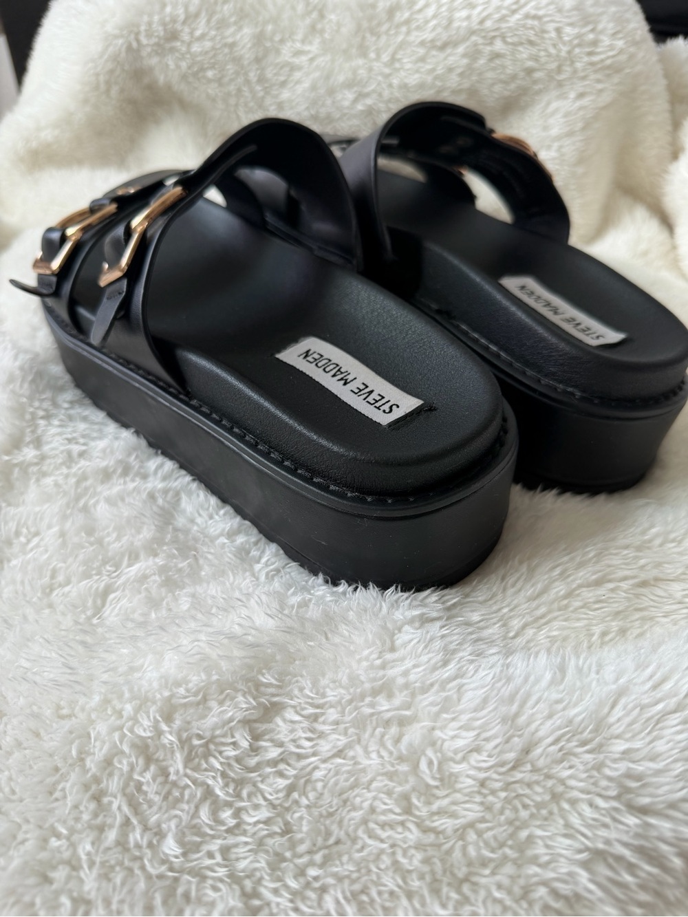 Steve Madden Black Platform Slide Sandals - Picture 4 of 6
